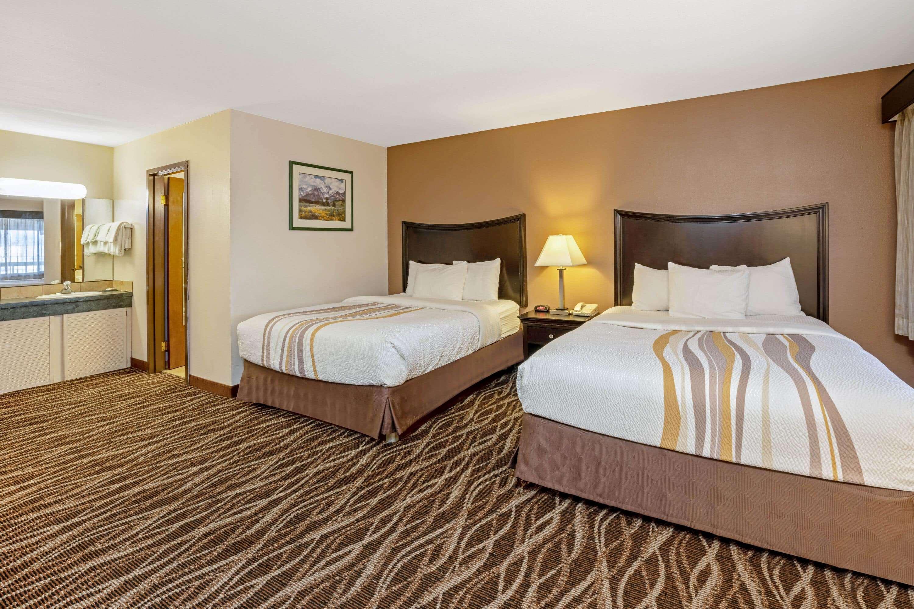 Cedar Street Hotel & Suites Сандпойнт Екстериор снимка