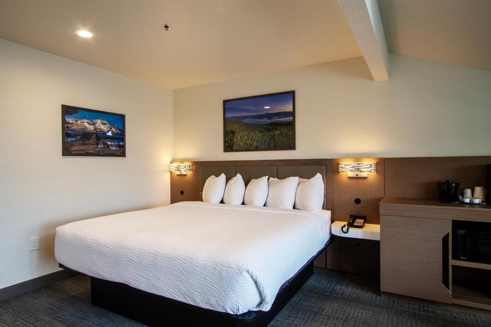 Cedar Street Hotel & Suites Сандпойнт Екстериор снимка